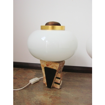 Mleczne szklane klosze lamp vintage